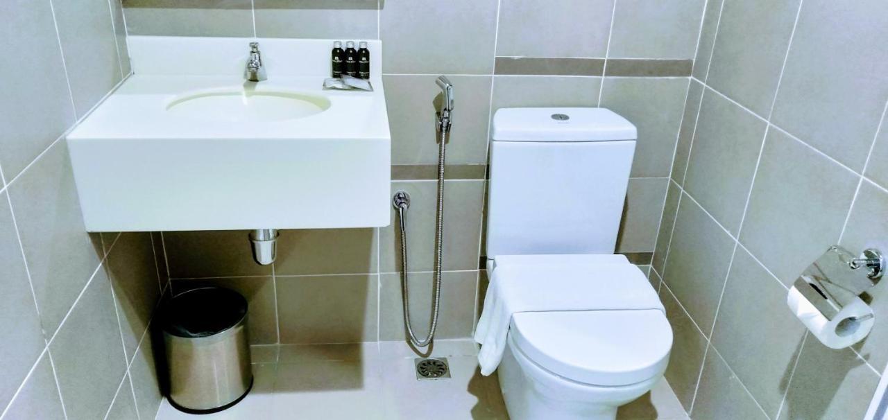 Utm Hotel & Residence Куала Лумпур Екстериор снимка