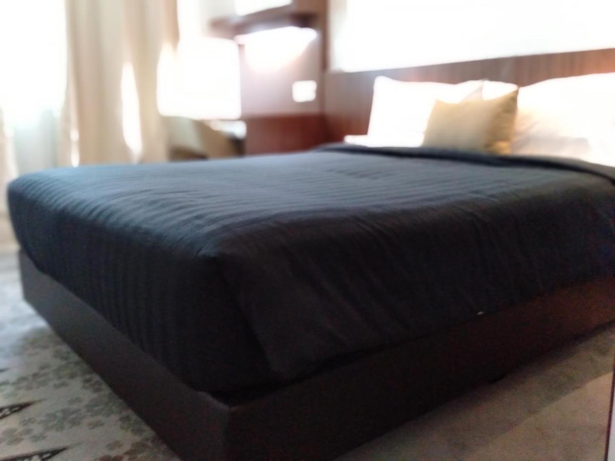 Utm Hotel & Residence Куала Лумпур Екстериор снимка