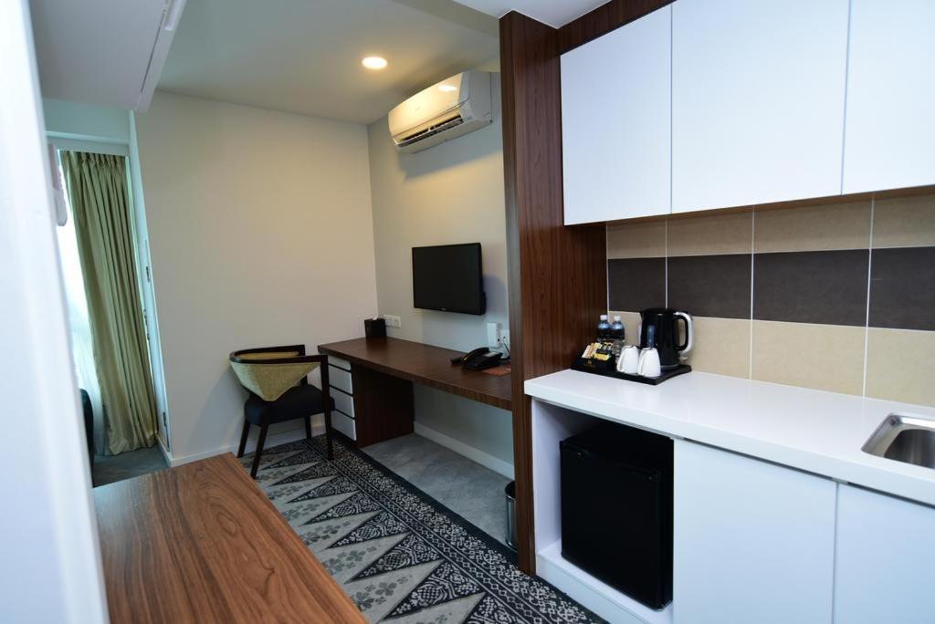 Utm Hotel & Residence Куала Лумпур Екстериор снимка